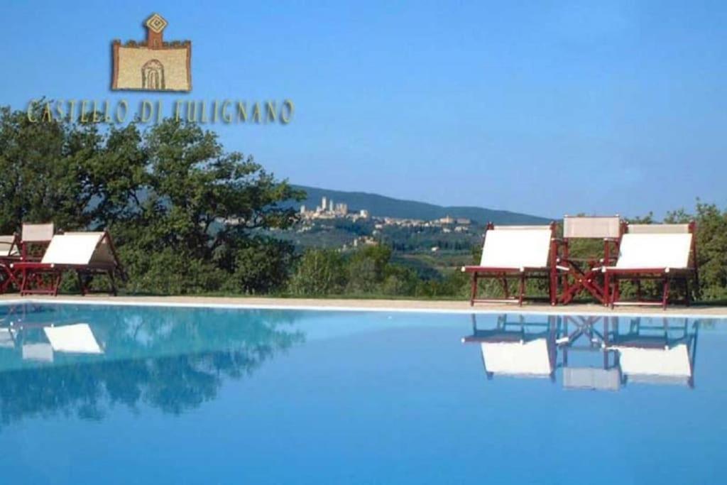 Castello Di Fulignano Ildebrando Superior Apartment San Gimignano Bagian luar foto