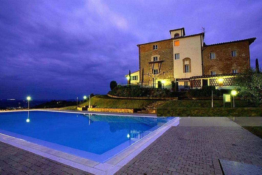 Castello Di Fulignano Ildebrando Superior Apartment San Gimignano Bagian luar foto